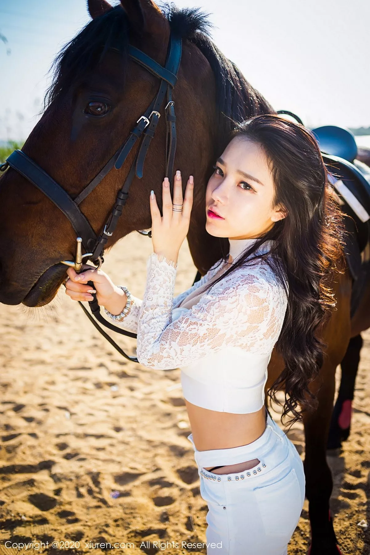 [XiuRen秀人网]第2380期夏雪爱写真-秀人资源网